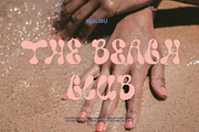 Retro Display Font + Retro Graphics, a Font by Laras Wonderland (Thumbnail 6 of 14)
