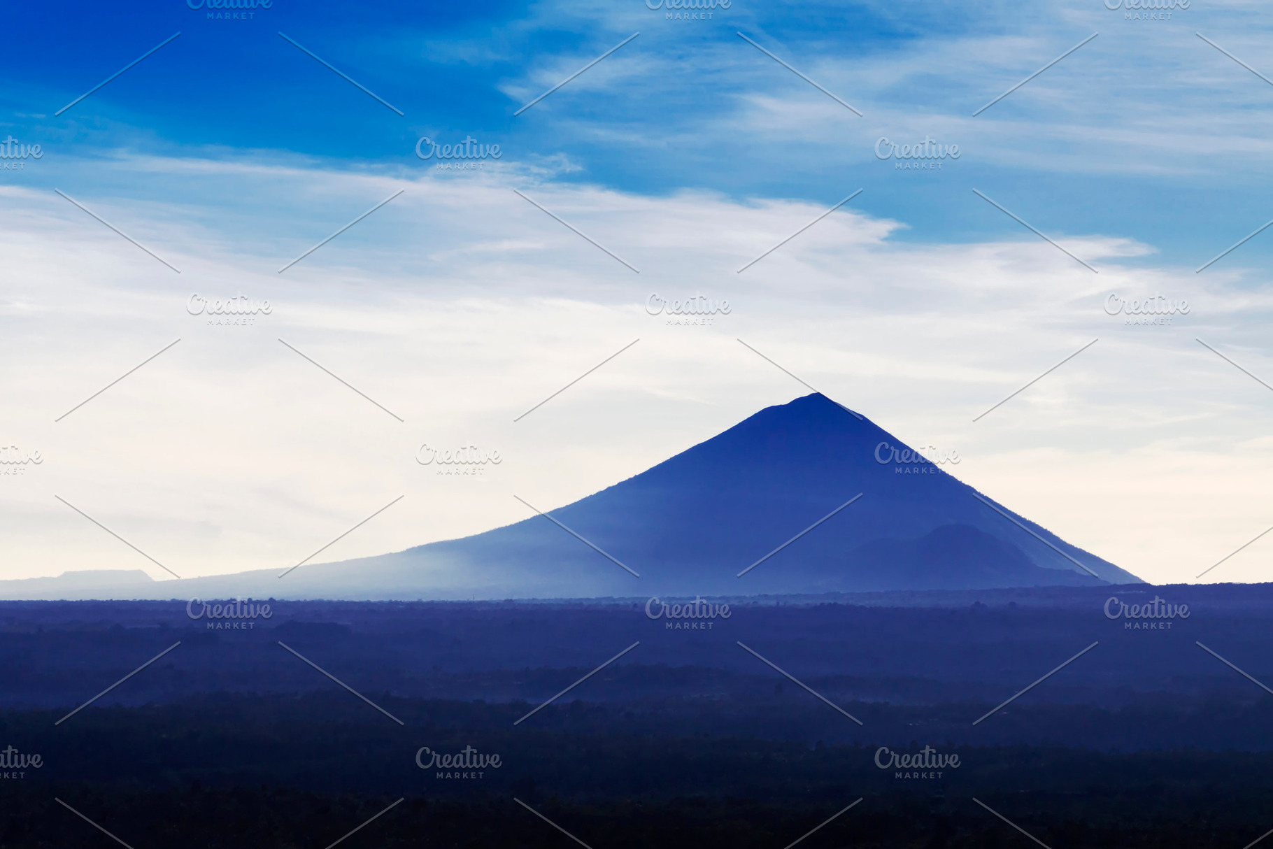 Agung volcano, a Photo by saiko3p