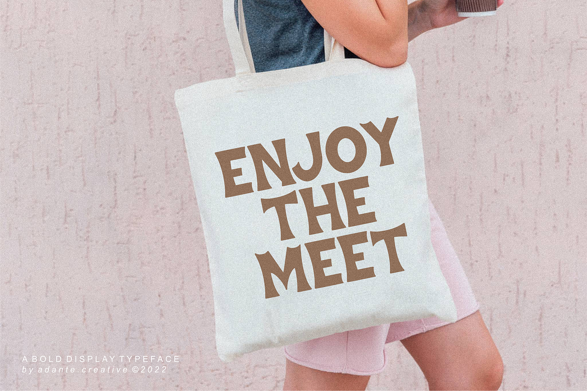 Uncle Hours, a Sans Serif Font by Shopifont.co (Photo 3 of 9)