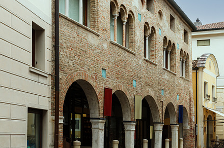 Romantic medieval towns of Italy, Old charming streets of Treviso, an Architecture Photo by Bepslabor