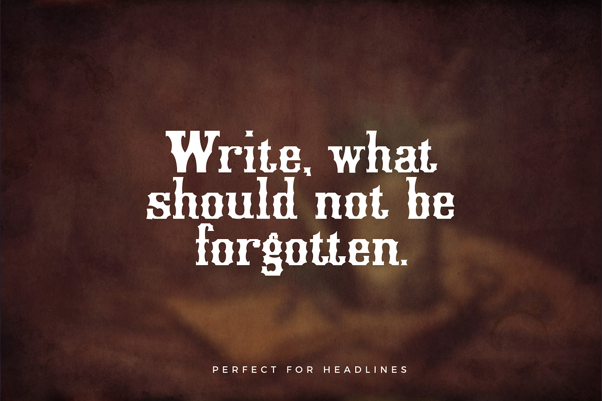 Xavier - Vintage Display Font preview 2