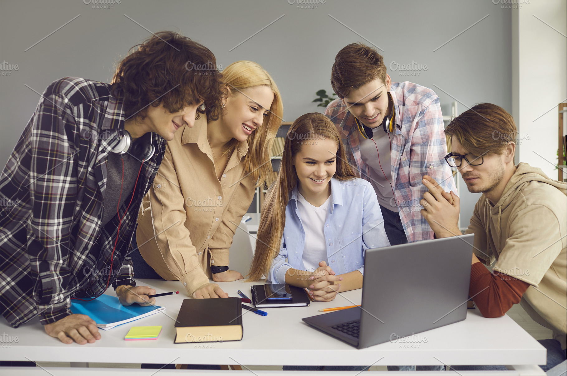 Group of happy school or college, a School & Education Photo by StudioRomantic