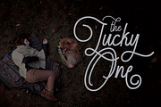 Lionettes Typeface, a Script Font by beeART (Thumbnail 4 of 6)
