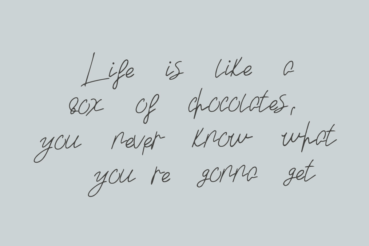 Wamble, a Script Font by Katie Holland (Photo 3 of 5)