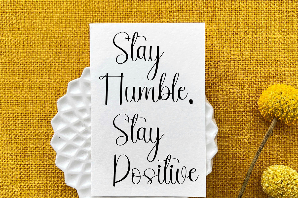 Beautiful Teacher, a Handwritten Font by InermediaSTUDIO (Photo 2 of 8)