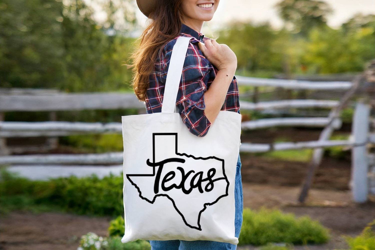 Texas svg bundle, Texas map design, a Graphic by TanchaArt (Photo 4 of 7)