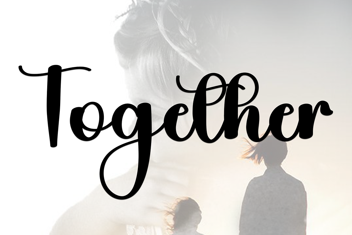 Snowing, a Handwritten Font by FreshTypeINK (Photo 7 of 8)