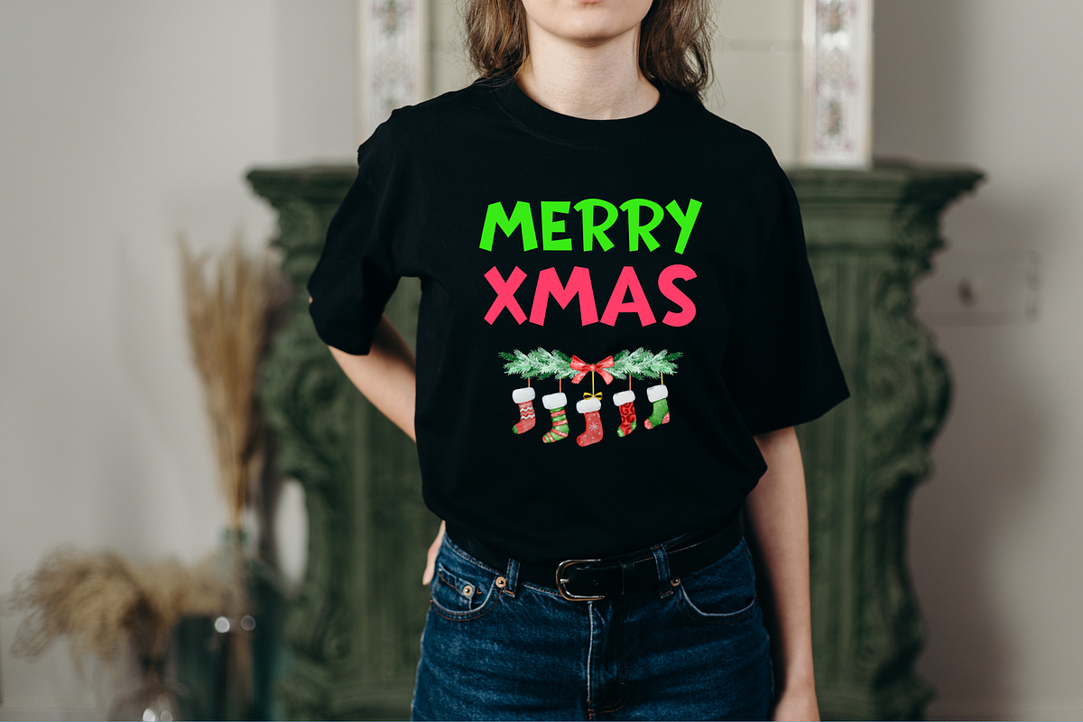 Grinches is a display font, a Handwritten Font by Brown Cupple (Photo 4 of 6)