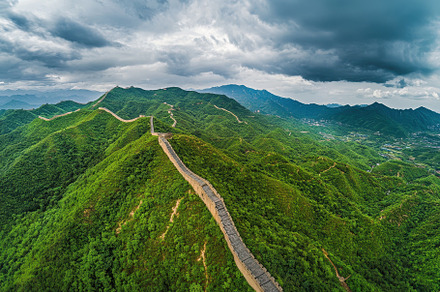 Rotating aerial view showcasing the, a Photo by Iftikhar Alam