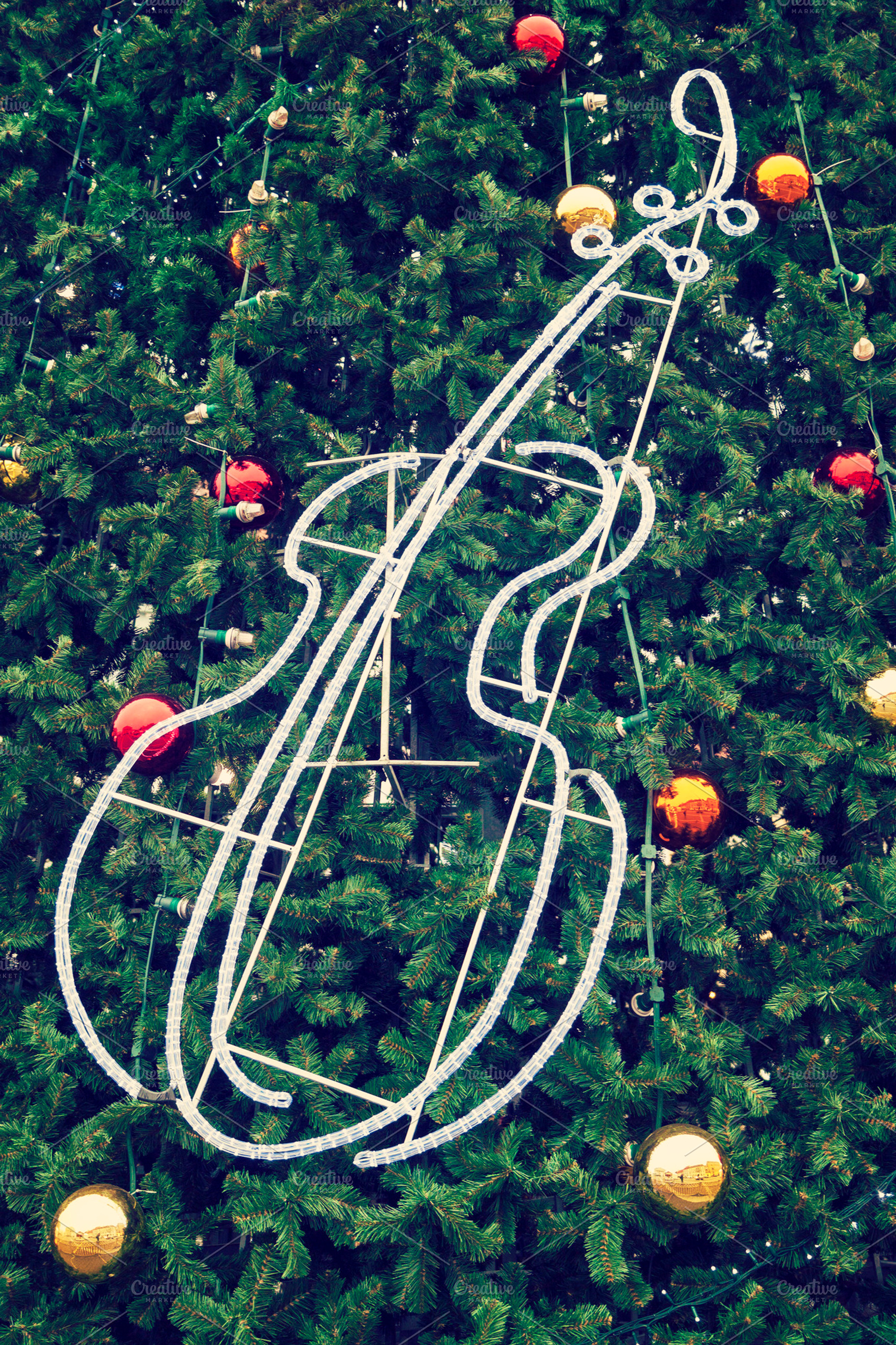 Decorated christmas tree, a Holiday Photo by BOOCYS