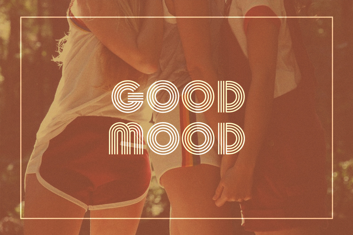 Summer 0f 76 - Multi-Line Font preview 6