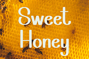 Honeycomb, a Handwritten Font by FreshTypeINK (Thumbnail 5 of 8)