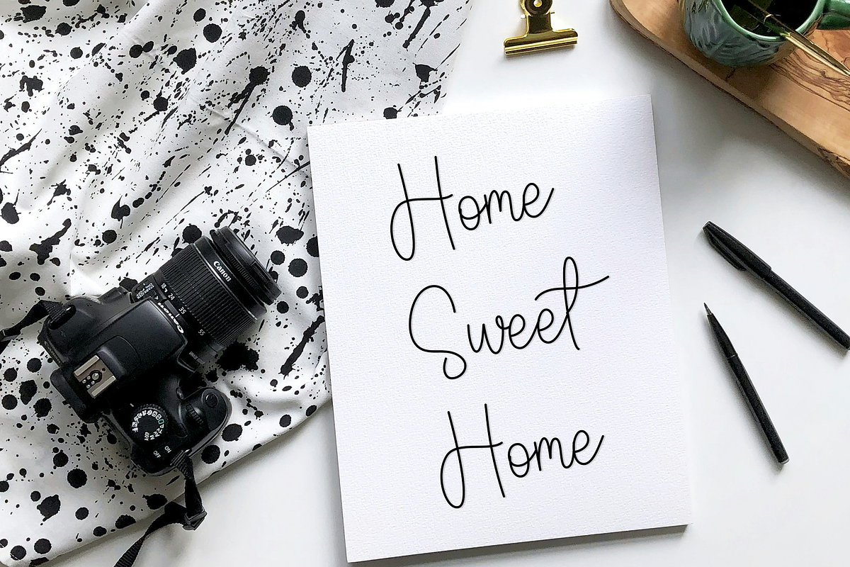 Graduation Days, a Handwritten Font by FreshTypeINK (Photo 7 of 8)