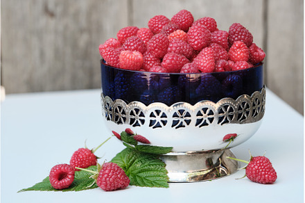 Raspberries containing raspberries, raspberry, and fruit preview 4