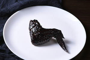 Bat wings (chicken wings), a Photo by Apolonia