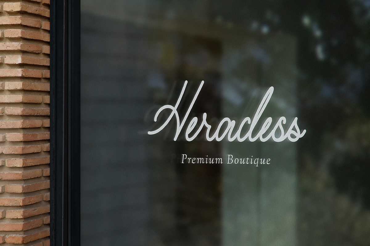 Holdem Avenue | Monoline Signature, a Script Font by gracetype_studio (Photo 9 of 12)