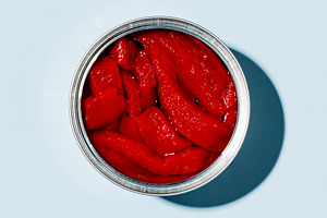 can of tinned roasted bell peppers, a Photo by Nito
