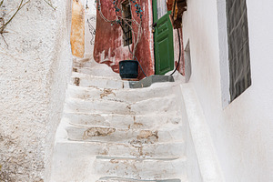 Narrow streets of Anafiotika area in ancient Athens, an Architecture Photo by Anna Bogush