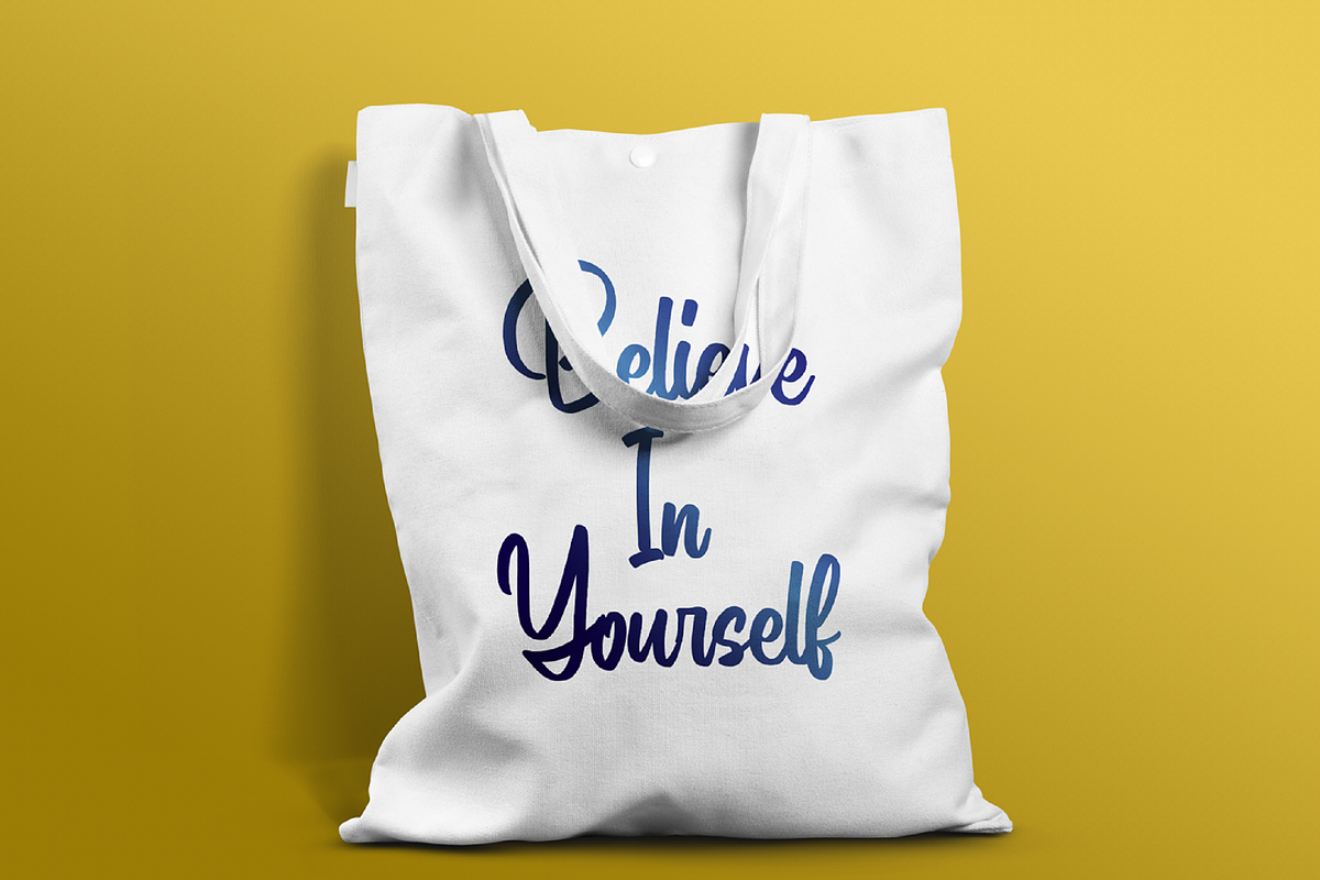 Modern Script Font - Pathita preview 7