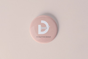 Button Badge Mockup