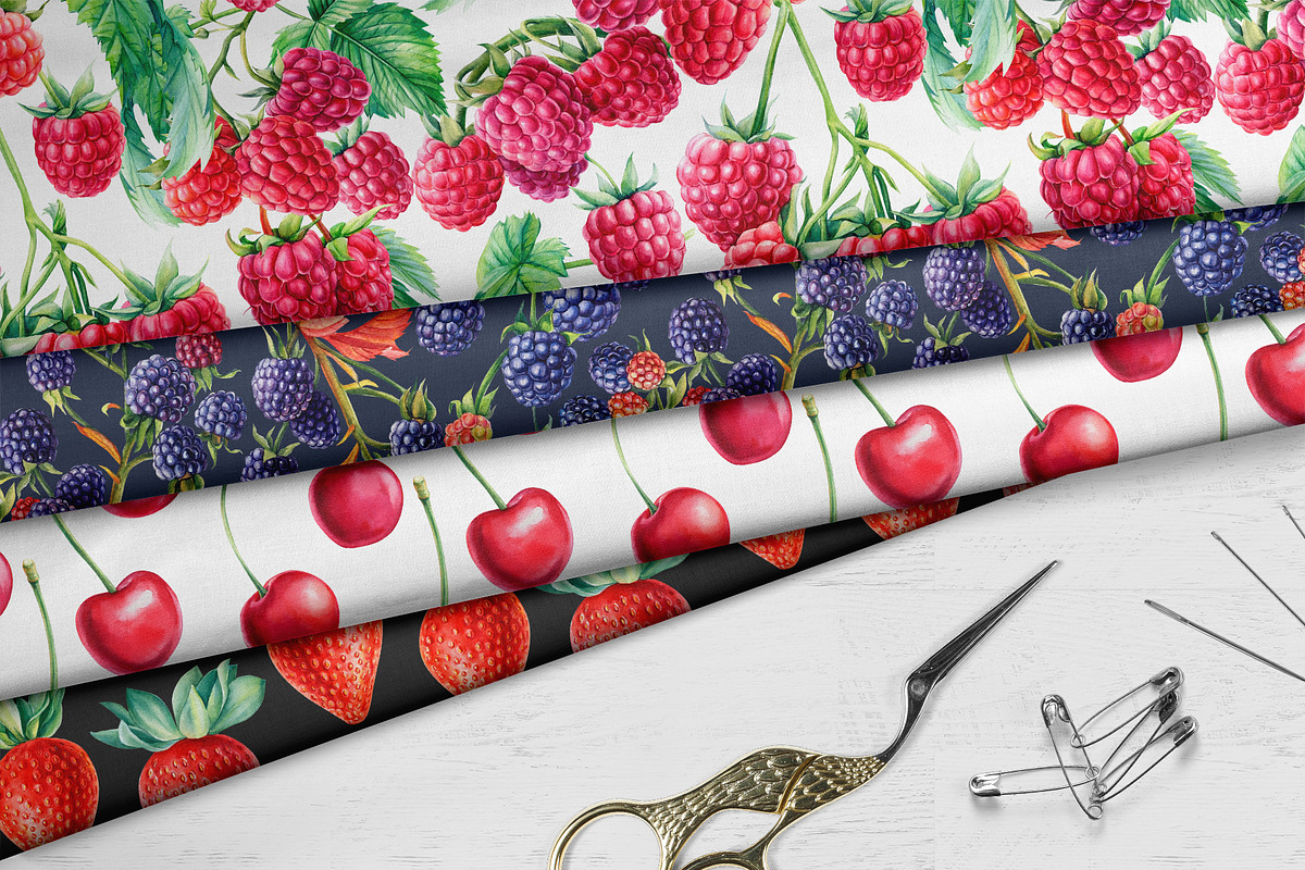 Watercolor Fresh Berries, a Decorative Illustration by Hanna Hryharenka (Photo 11 of 16)