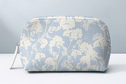 White Blooming Flowers, a Wallpaper Graphic by MalyskaStudio (Thumbnail 8 of 14)