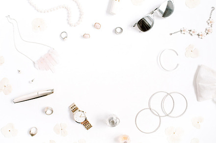 Female cosmetics and accessories, a Beauty & Fashion Photo by Floral Deco