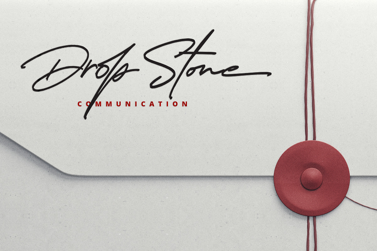 Thunder Stone Font preview 5