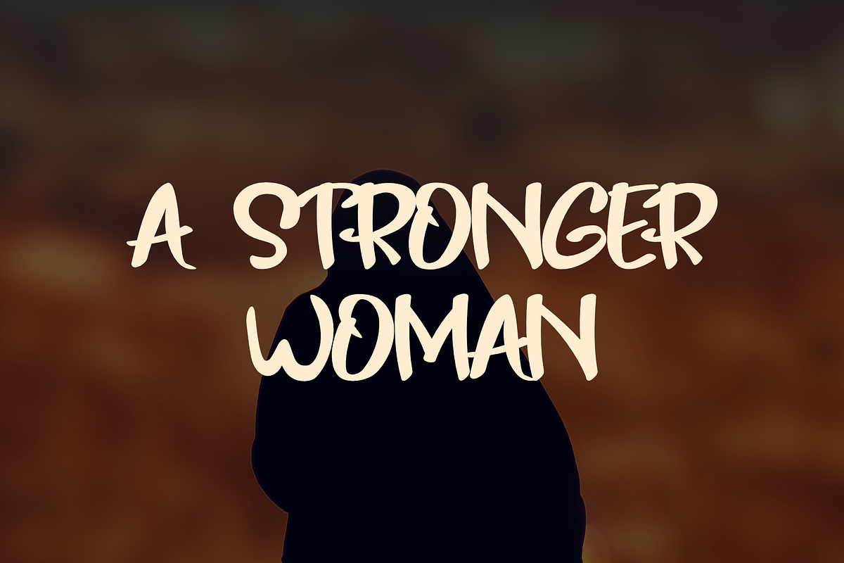 MAYRUSHO, a Handwritten Font by Rizenight (Photo 5 of 6)