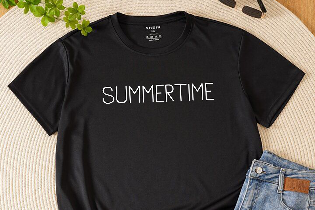 Summersalt, a Sans Serif Font by FreshTypeINK (Photo 2 of 8)