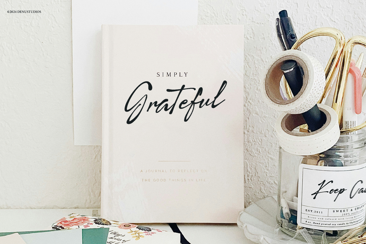 Pegiblue | Classic Signature Font, a Font by Denustudios (Photo 8 of 13)