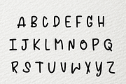 Winter, a Handwritten Font by Petal Pixels (Thumbnail 2 of 10)