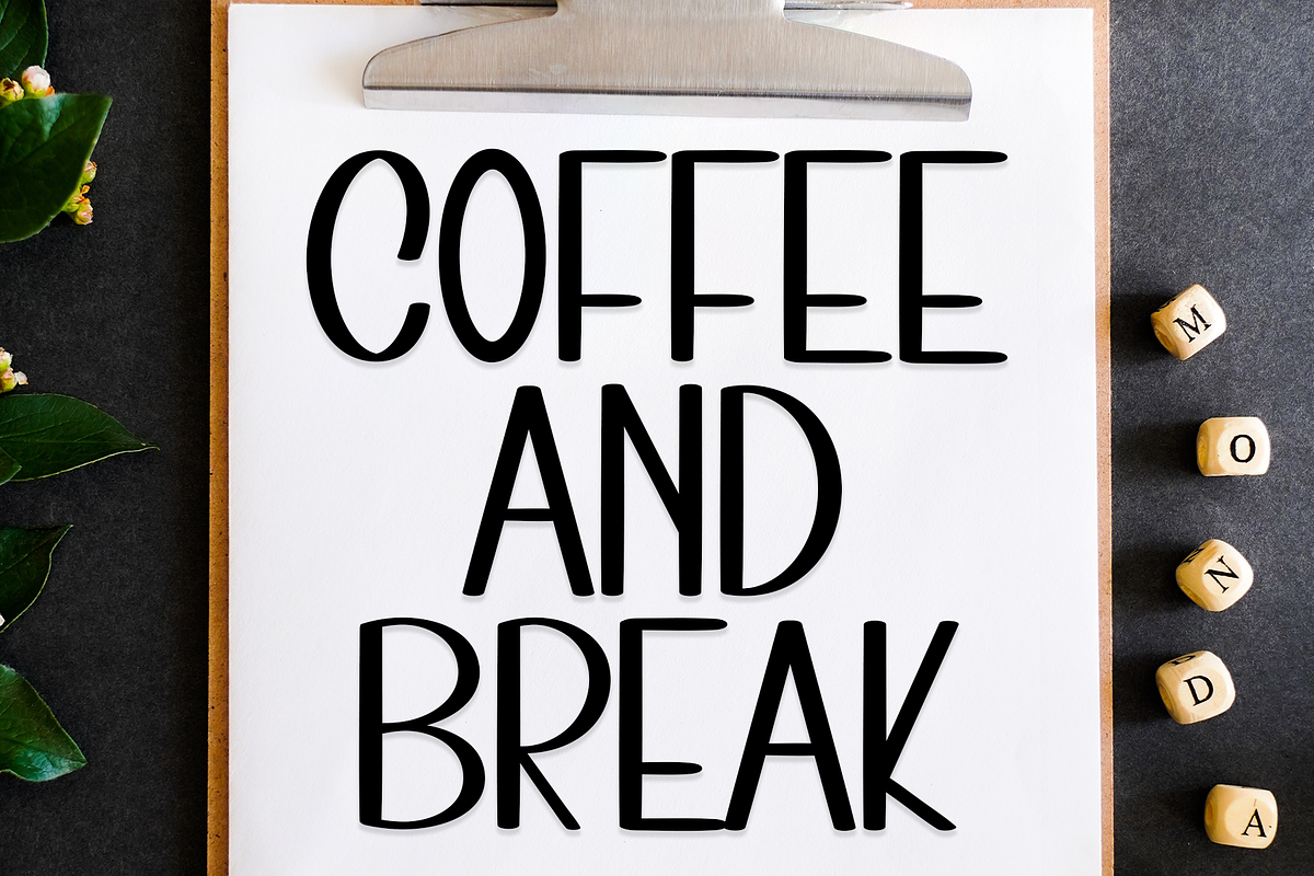 Vintage Handmade, a Serif Font by InermediaSTUDIO (Photo 7 of 7)