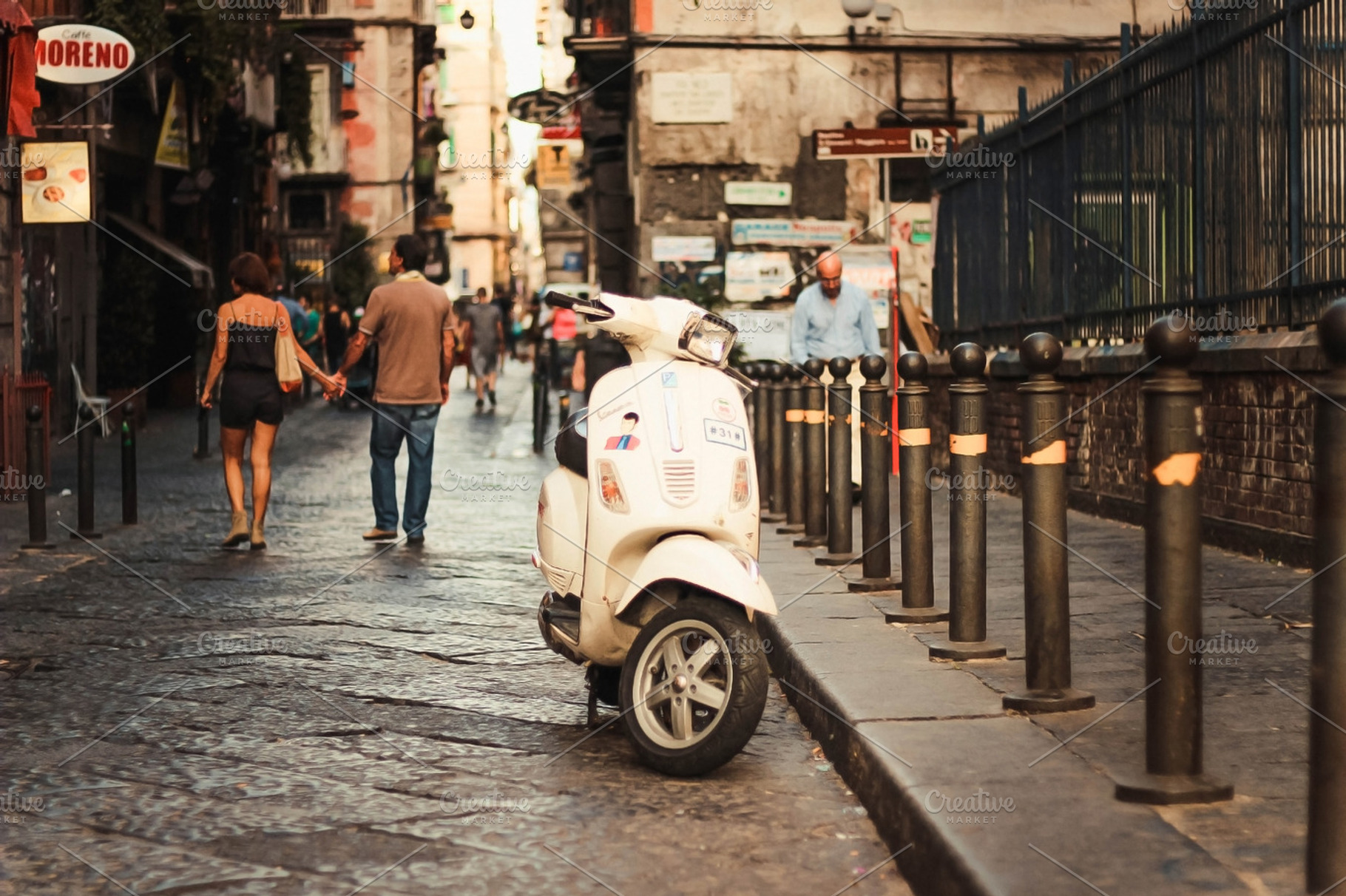 Retro scooter (Naples, Italy), a Transportation Photo by tetihalva