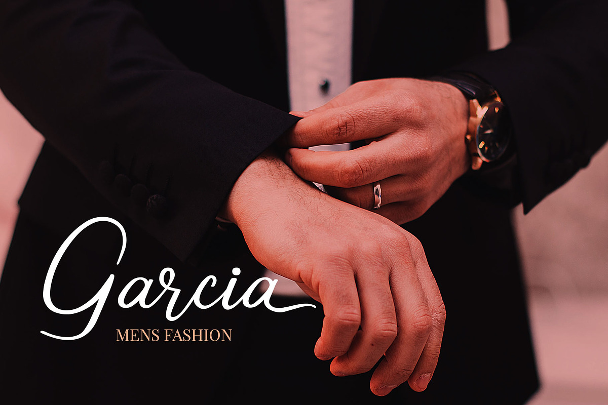 Carolisa Signature Script preview 3