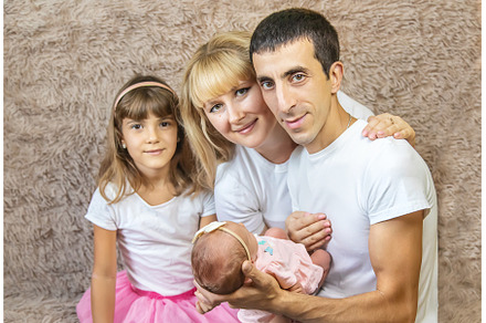 family photo with a newborn, a Person Photo by yanadjana