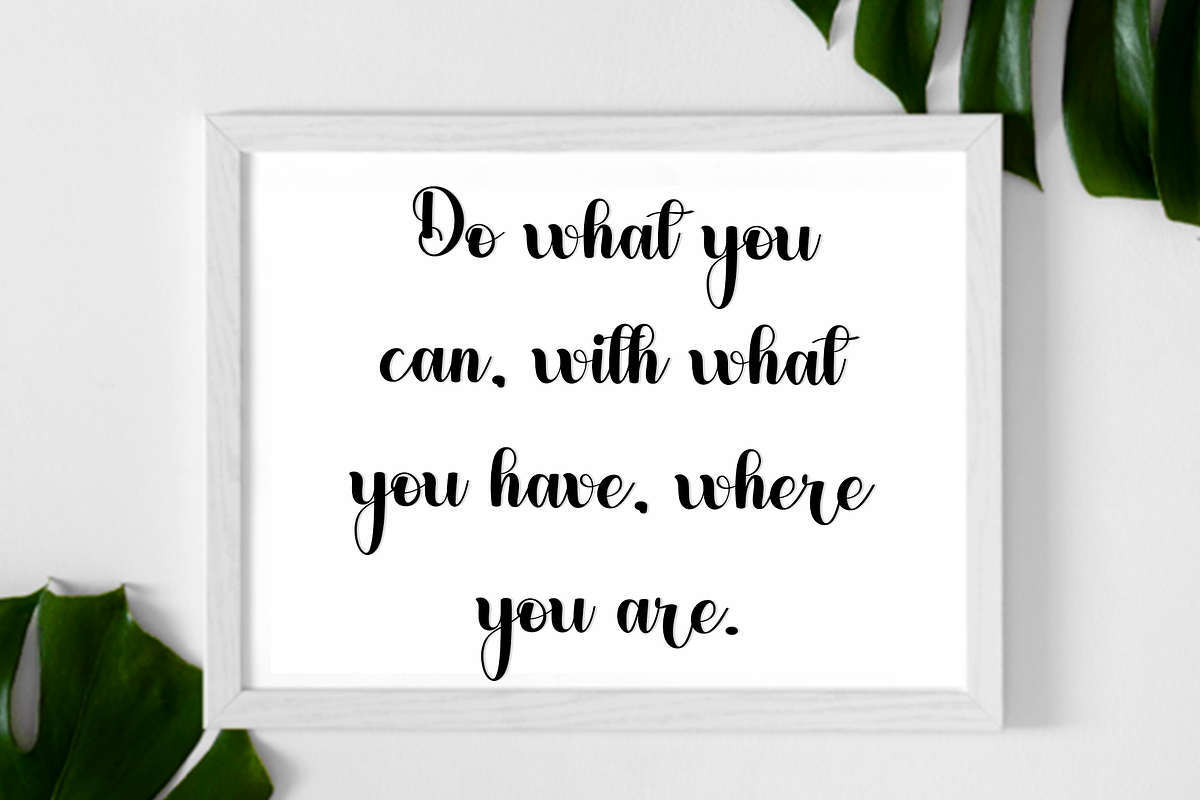 Smart Beauty, a Handwritten Font by InermediaSTUDIO (Photo 4 of 8)