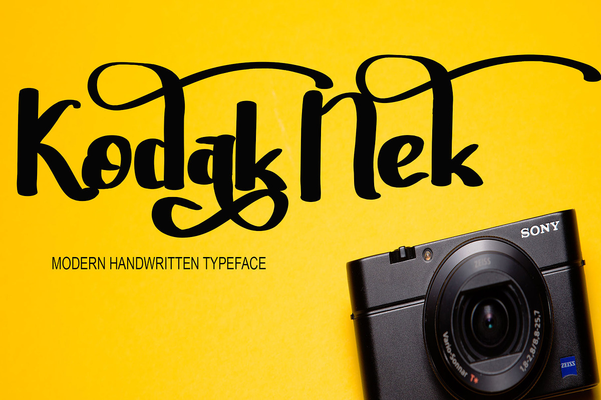 Hinadati, a Script Font by Canden Meutuah (Photo 2 of 7)