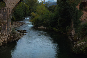 Ancient Stone Bridge with Hanging Cr, an Architecture Photo by Perpis