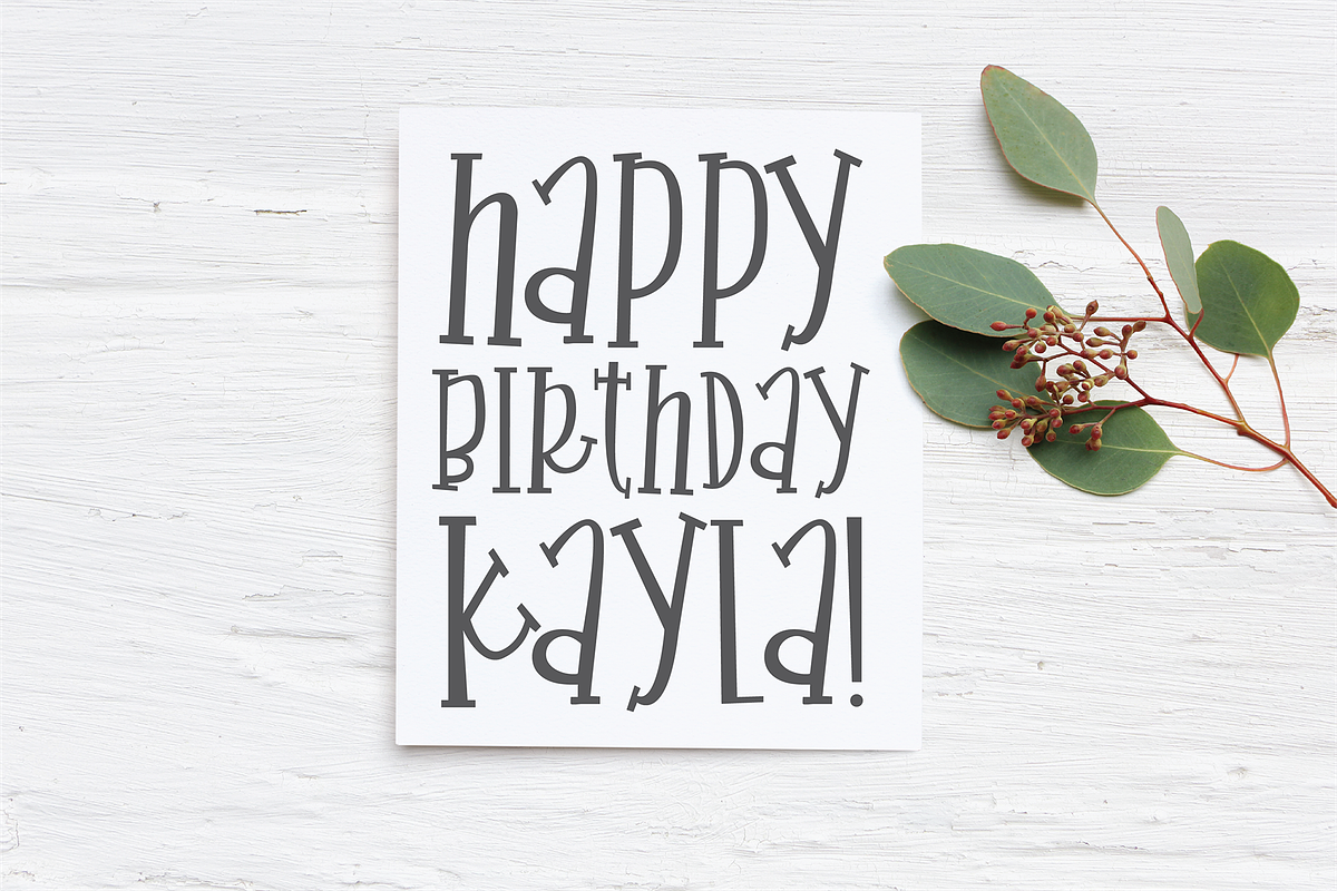 MARDEGRASE a Stylish Serif Font preview 2