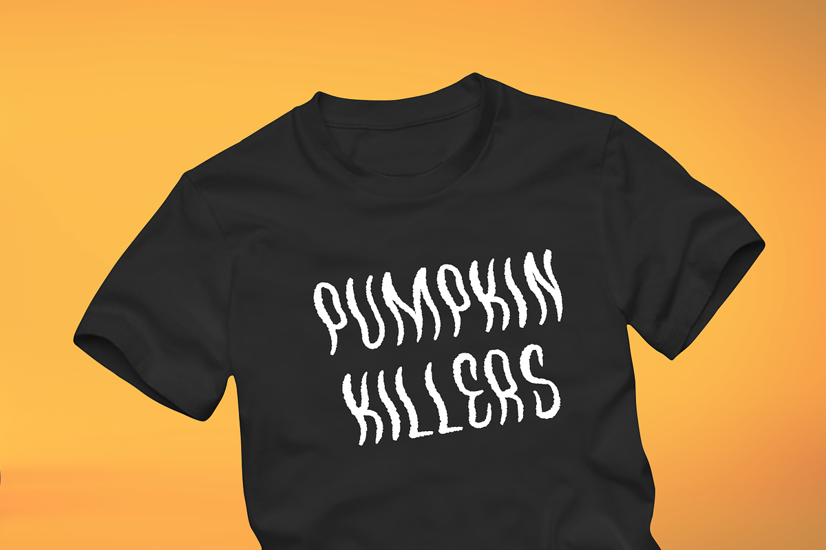 Waves Killer Halloween Pumpkin, a Font by Forberas Club (Photo 3 of 8)