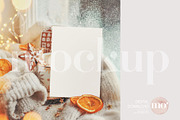 5x7 Christmas Card Mockup, a Product Mockup by MoMockups (Thumbnail 2 of 5)