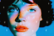 Glowing Sparkle Photo Effect, a Layer Style Add-On by Design Squad (Thumbnail 3 of 6)