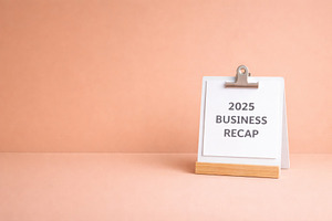 2025 business recap displayed on cli, a Photo by Dvoevnore photos