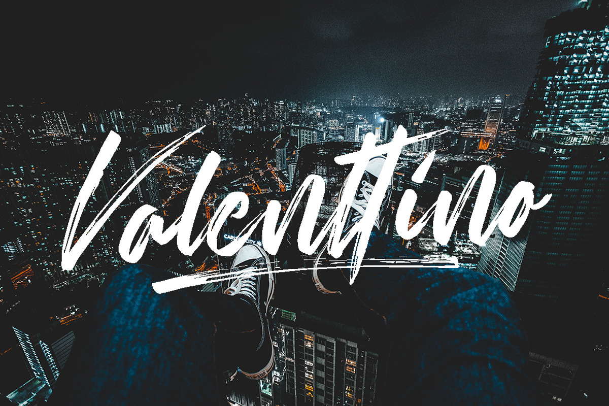 Rallifornia Brush Font preview 7