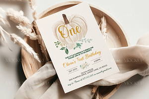 Neutral Wedding Invite Mockup 5x7