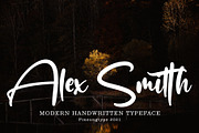 Chattrin Jaretha, a Script Font by pineungtype (Thumbnail 4 of 9)