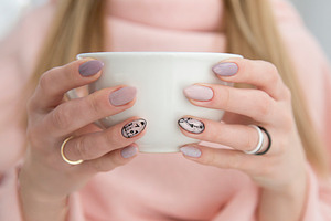 woman hands