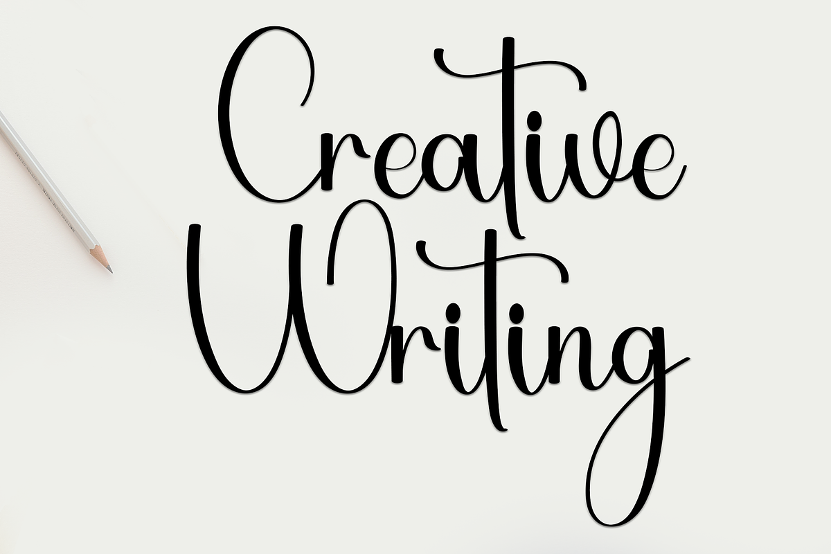 Holiday Sunday, a Handwritten Font by InermediaSTUDIO (Photo 6 of 8)
