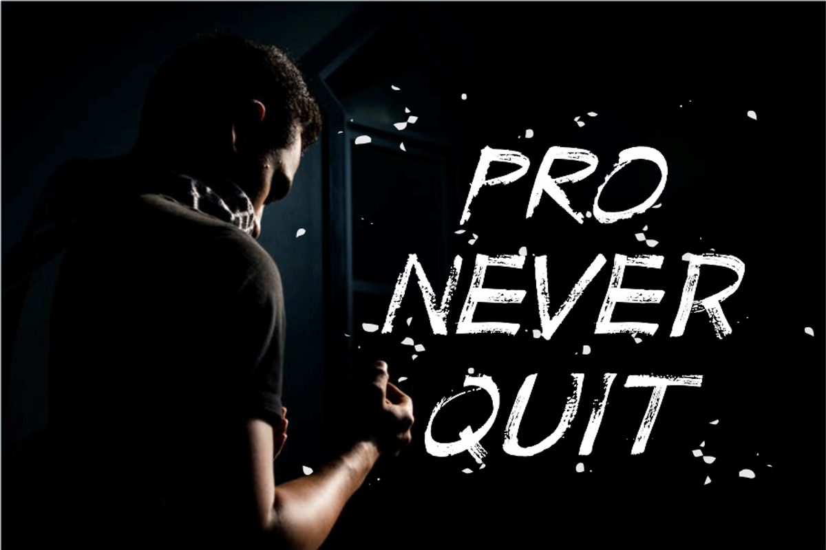 Discount today, a Sans Serif Font by Akdesain (Photo 7 of 9)